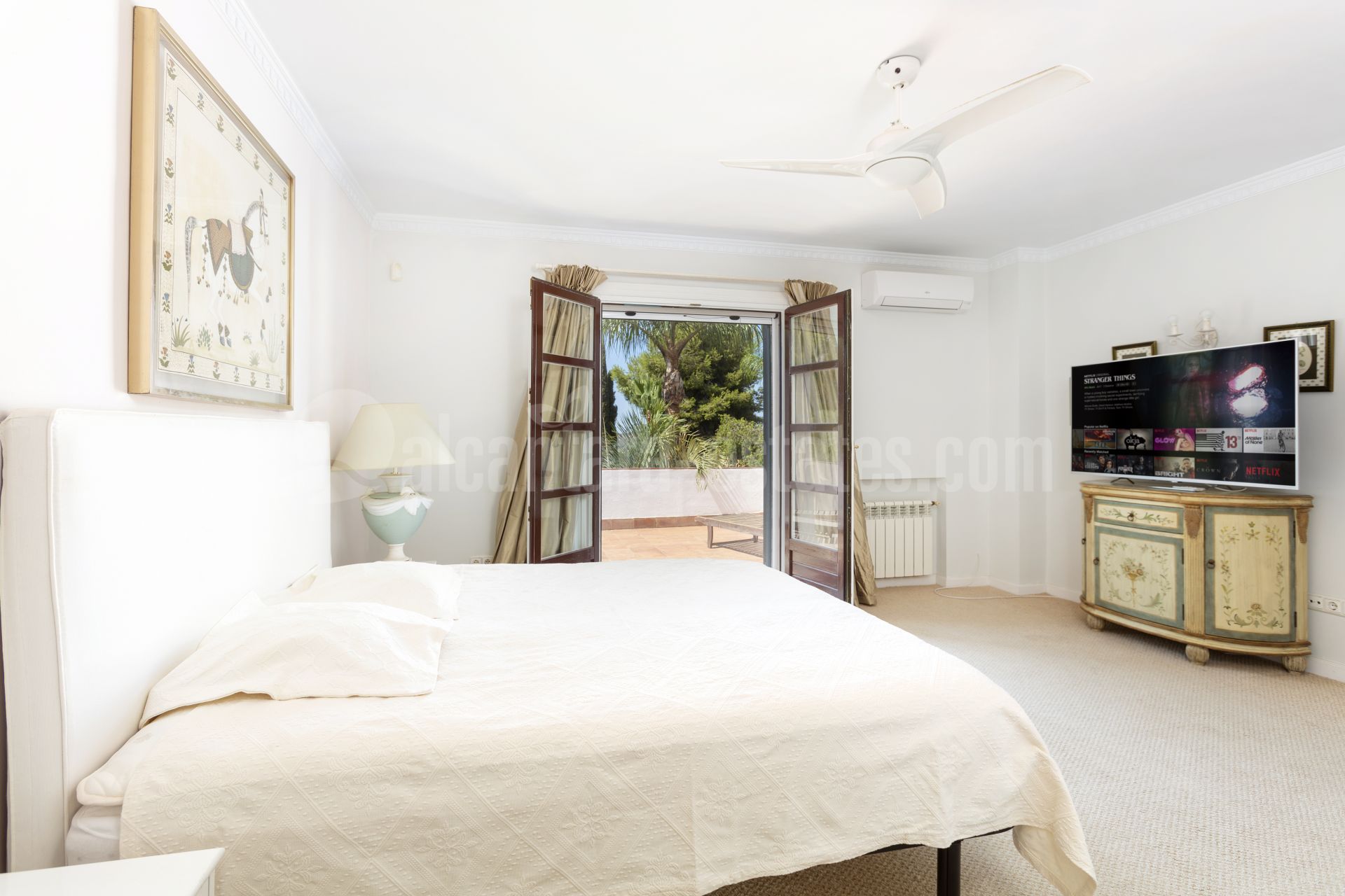 Villa in Puerto del Almendro, Benahavis