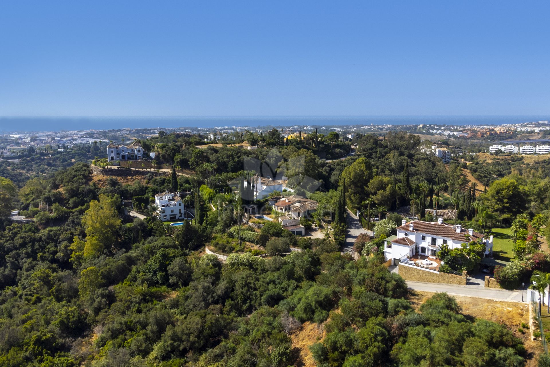 Villa in Puerto del Almendro, Benahavis