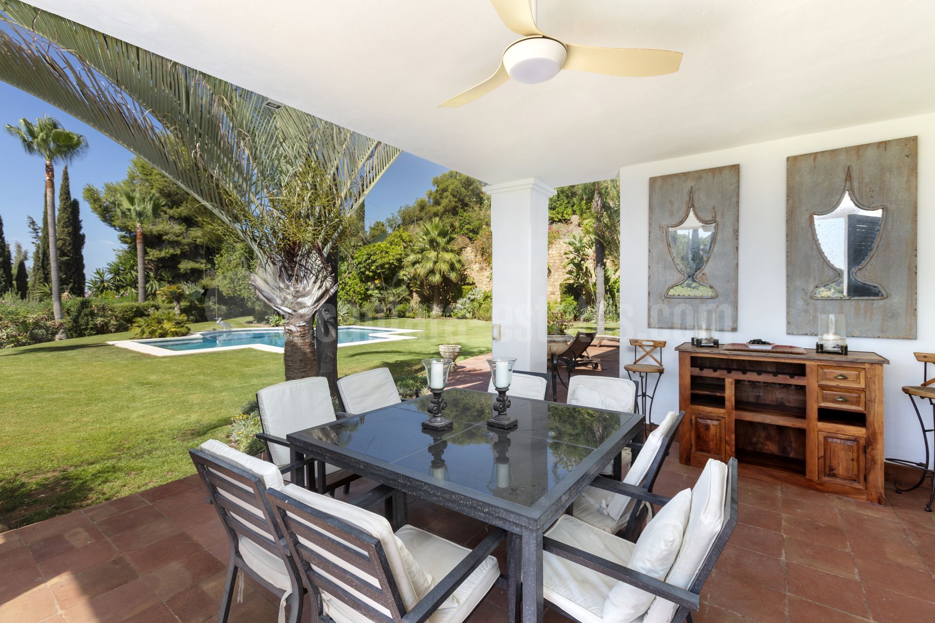 Villa in Puerto del Almendro, Benahavis