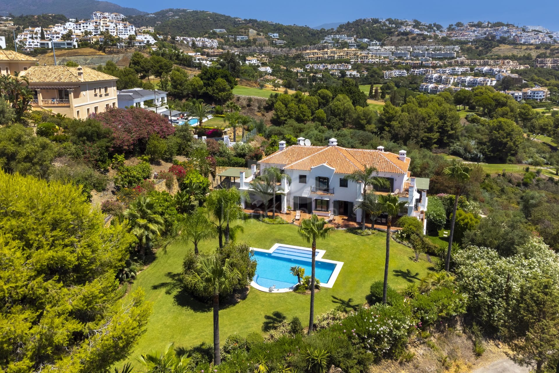 Villa in Puerto del Almendro, Benahavis
