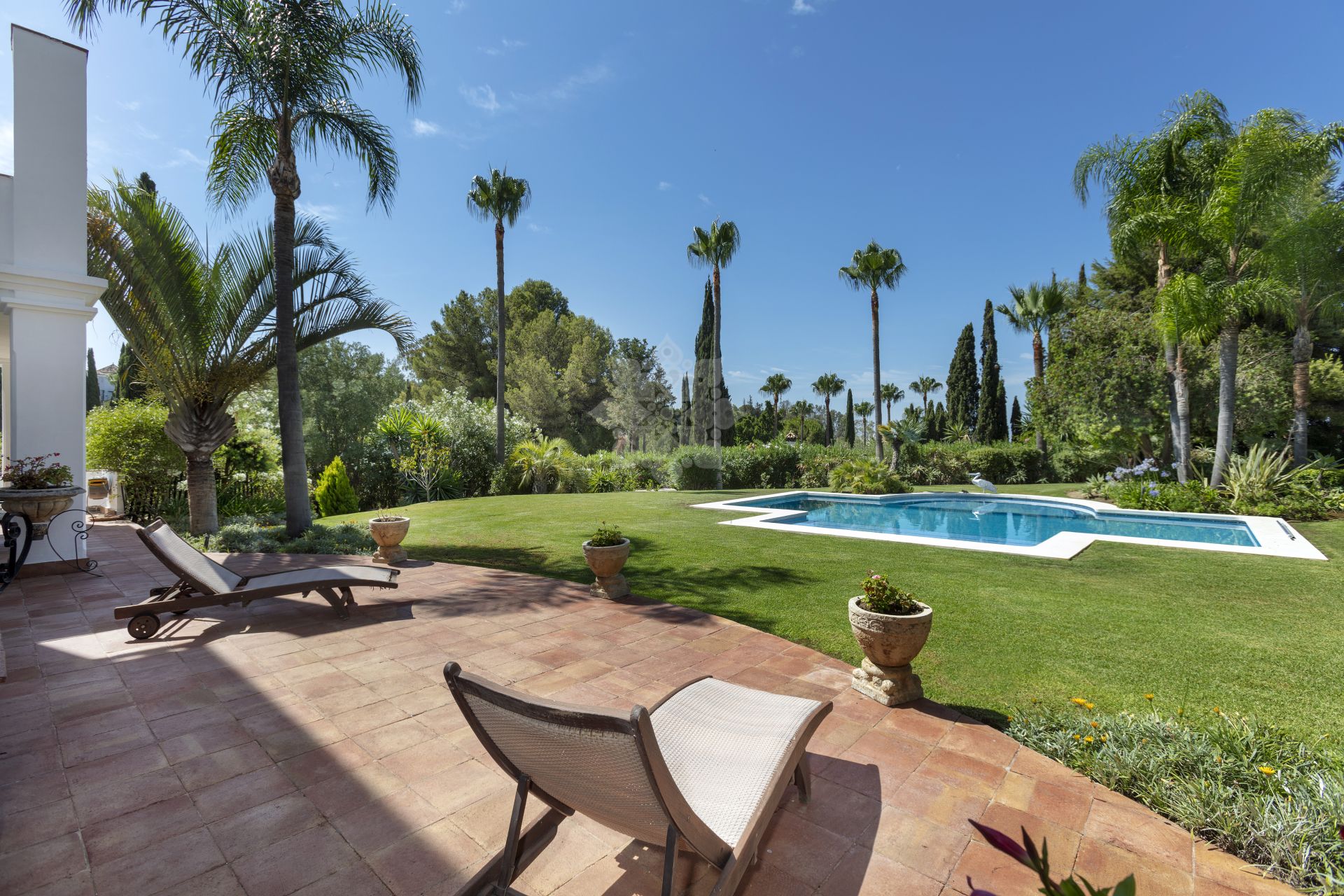 Villa in Puerto del Almendro, Benahavis