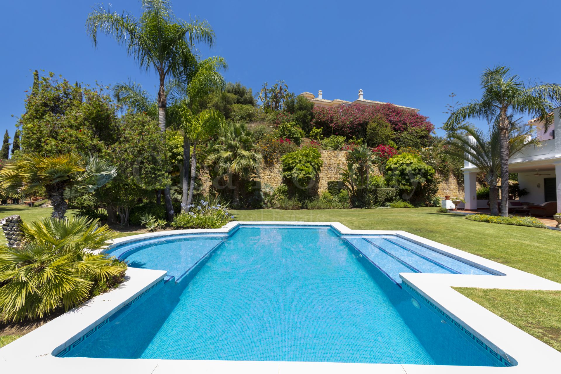 Villa en Puerto del Almendro, Benahavis