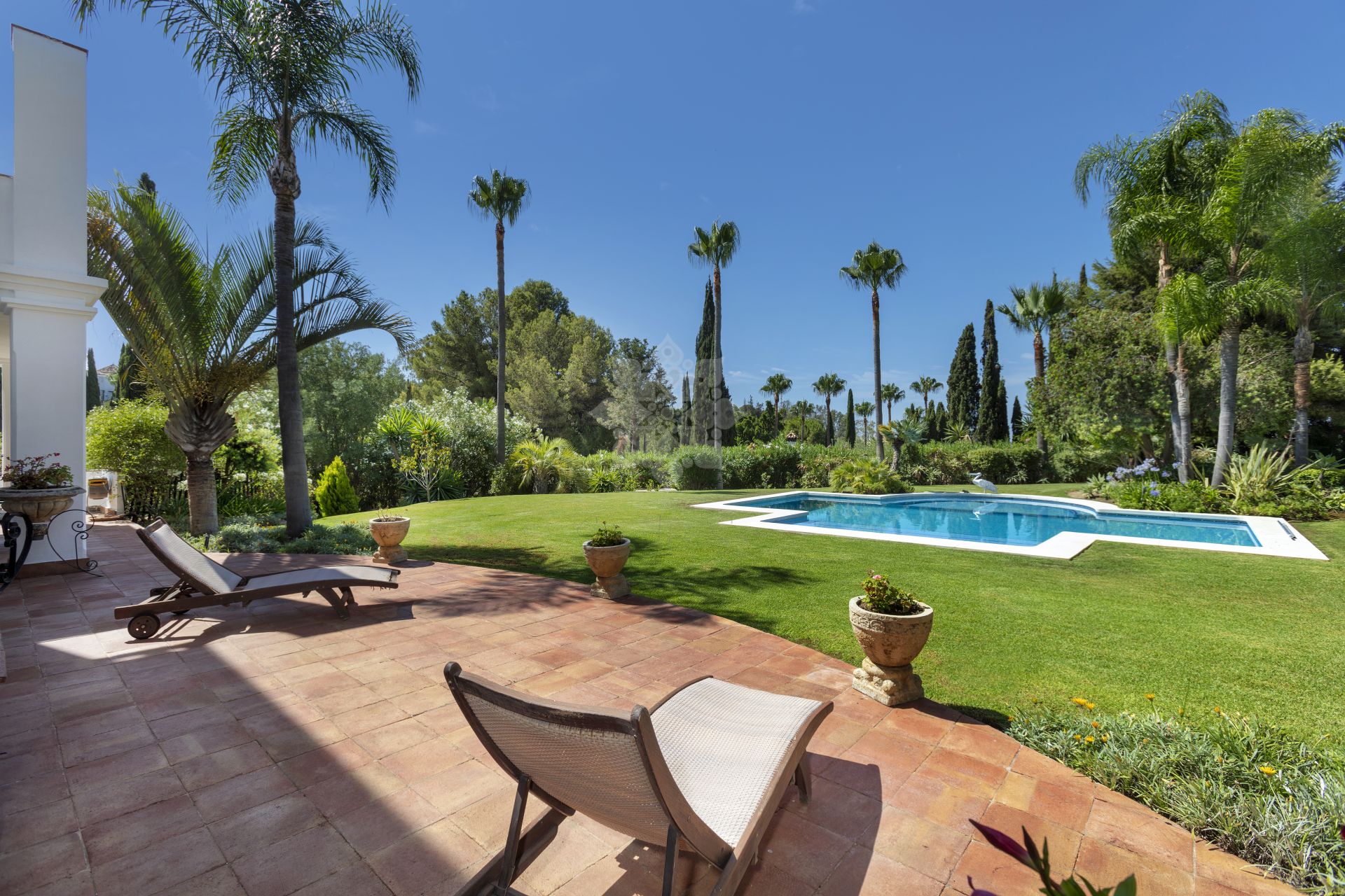 Villa in Puerto del Almendro, Benahavis