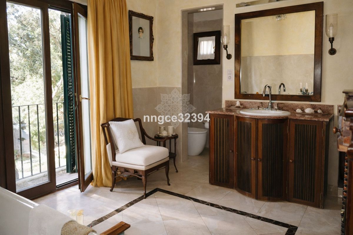 Villa in Sotogrande Costa, Sotogrande