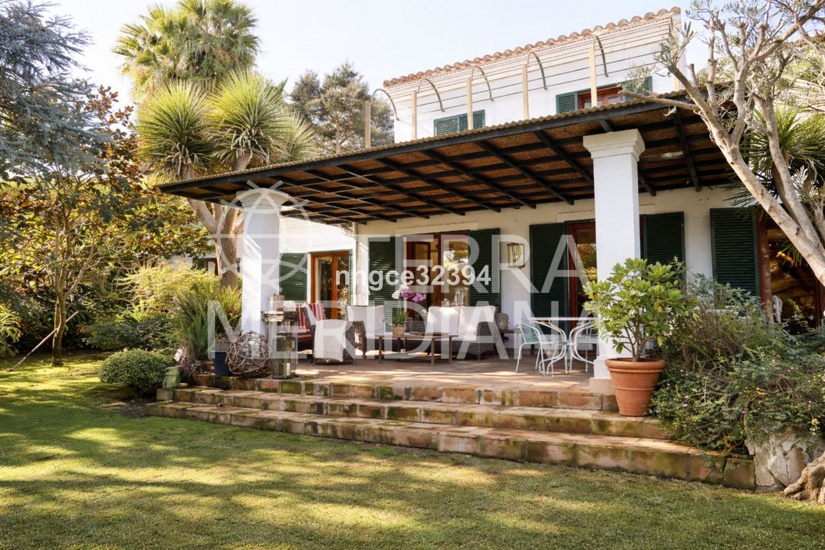 Villa in Sotogrande Costa, Sotogrande