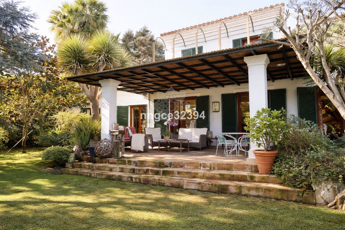Villa in Sotogrande Costa, Sotogrande