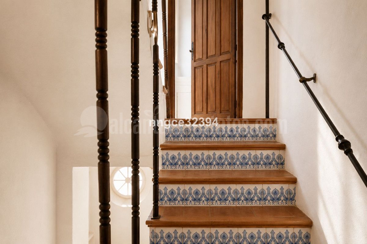 Villa in Benahavis Centro, Benahavis