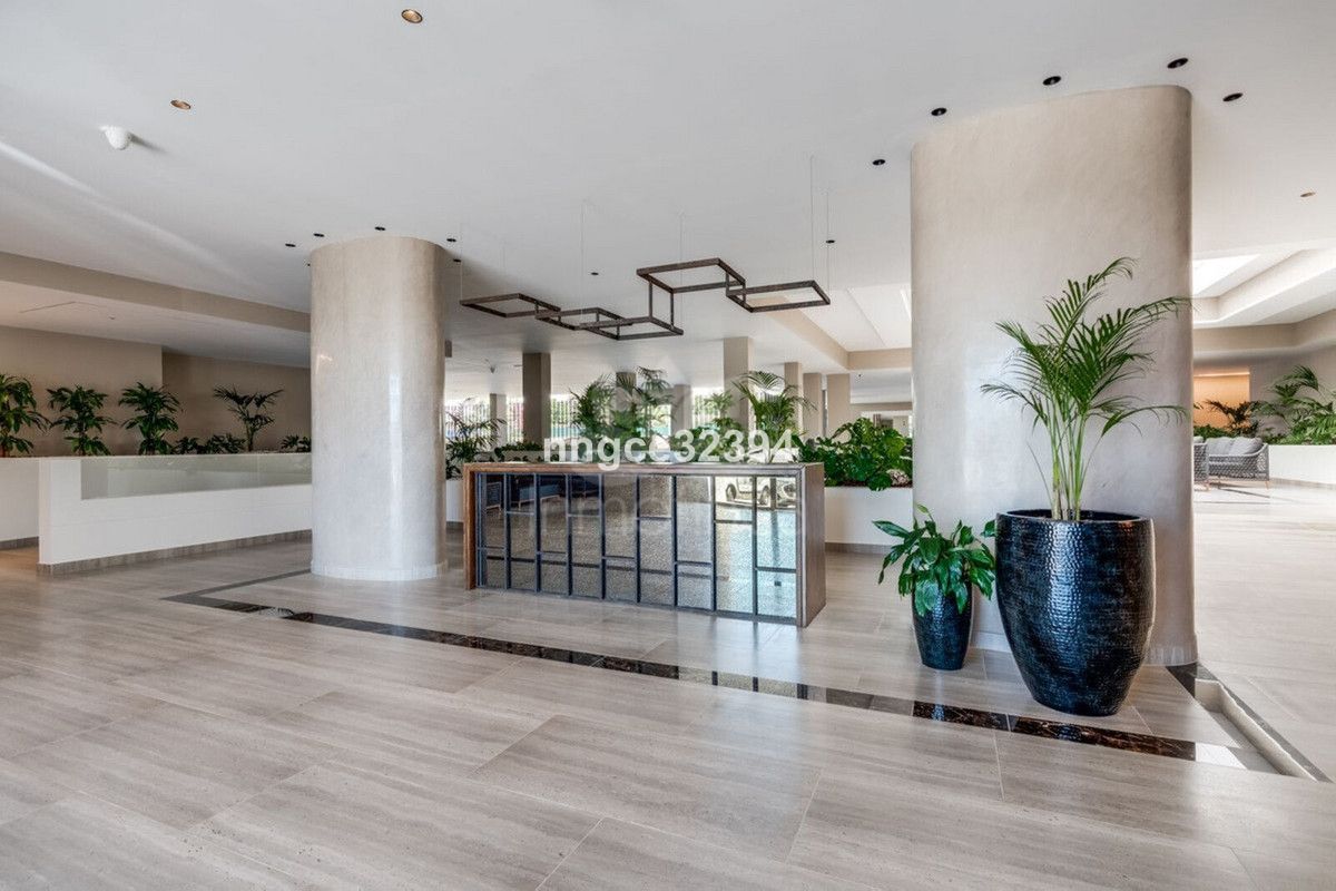 Apartamento en Nueva Andalucia, Marbella