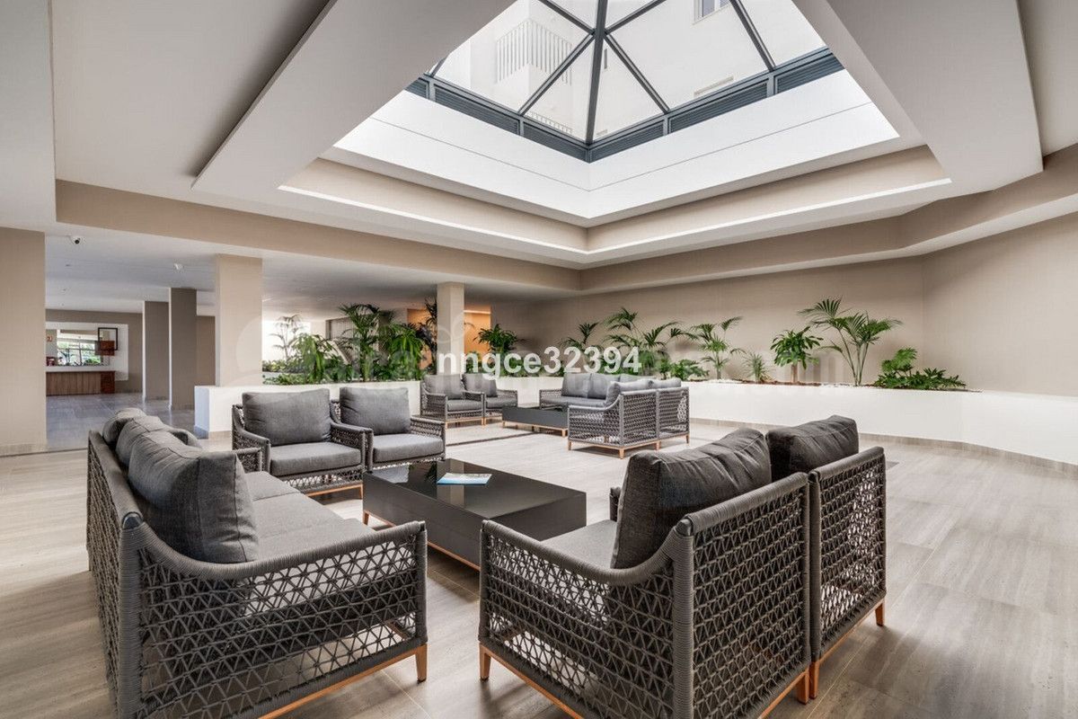Apartment in Nueva Andalucia, Marbella