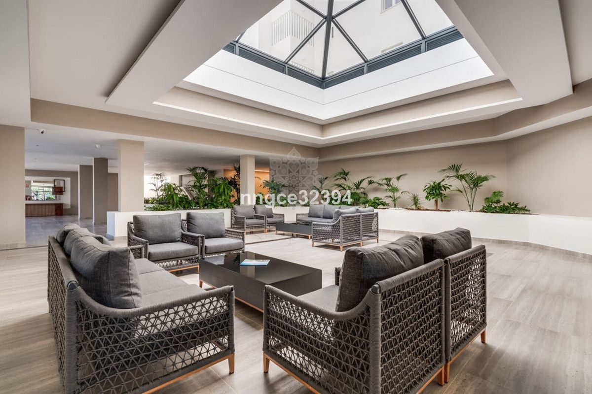 Apartment in Nueva Andalucia, Marbella