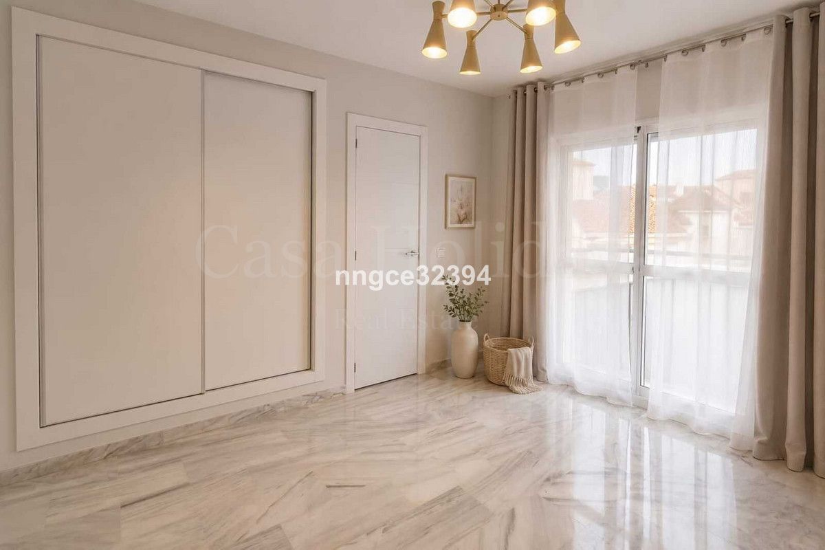 Atico Duplex en New Golden Mile, Estepona