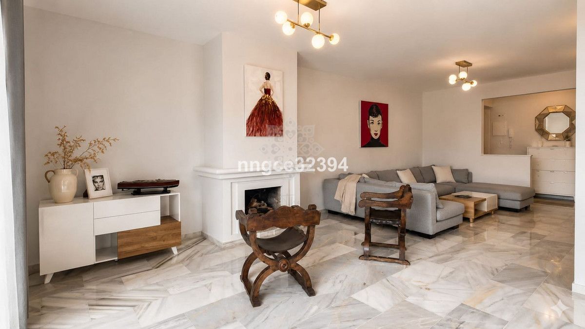 Duplex Penthouse in New Golden Mile, Estepona
