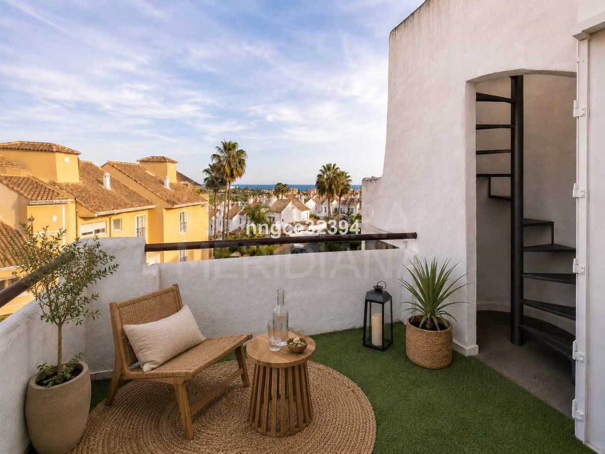 Duplex Penthouse in New Golden Mile, Estepona