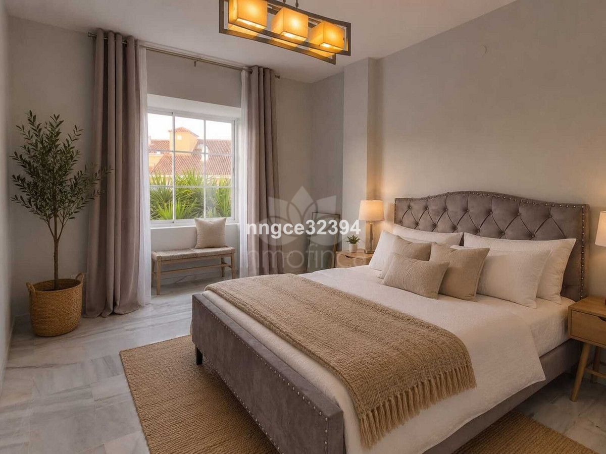 Duplex Penthouse in New Golden Mile, Estepona