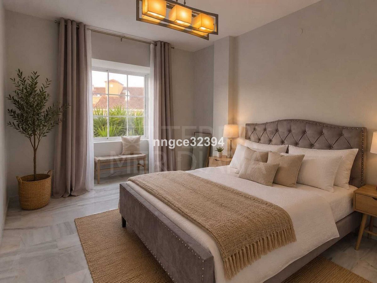 Duplex Penthouse in New Golden Mile, Estepona