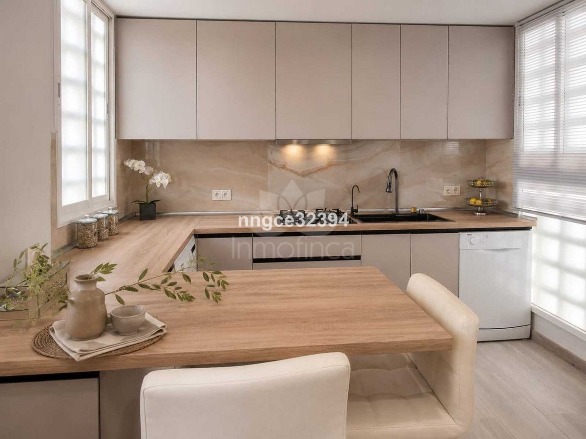 Duplex Penthouse in New Golden Mile, Estepona
