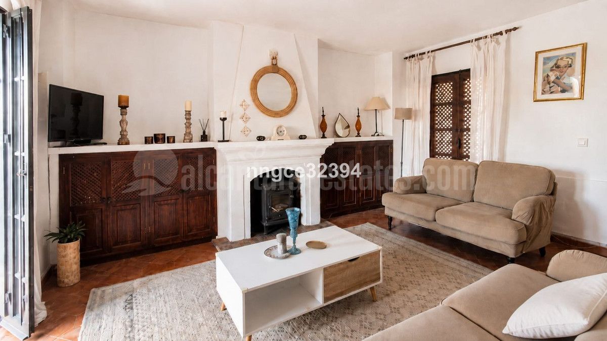 Town House in Nueva Andalucia, Marbella