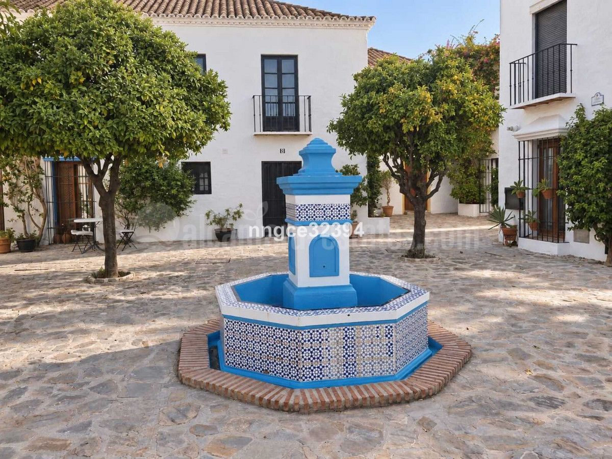 Town House in Nueva Andalucia, Marbella