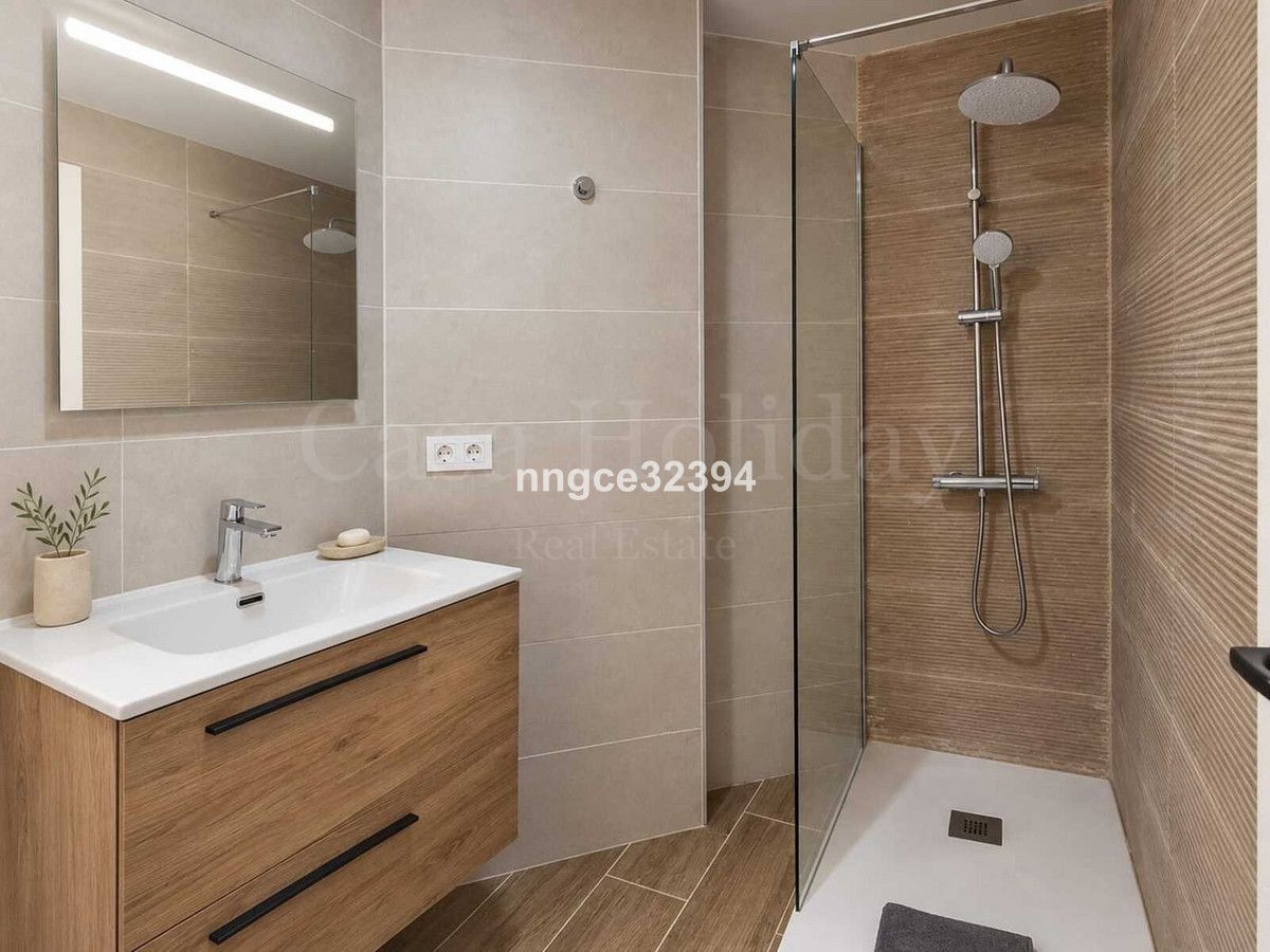 Apartment in New Golden Mile, Estepona