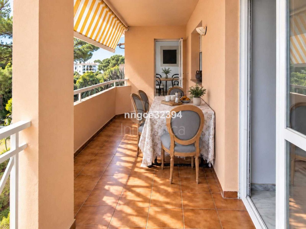 Apartamento en New Golden Mile, Estepona