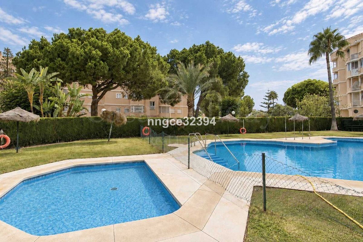 Apartment in New Golden Mile, Estepona