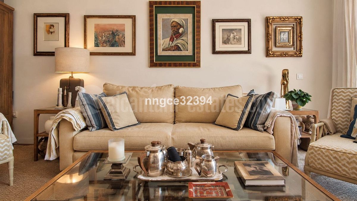 Apartment in Marbella Golden Mile, Marbella
