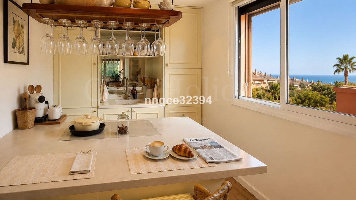 Apartment in Marbella Golden Mile, Marbella