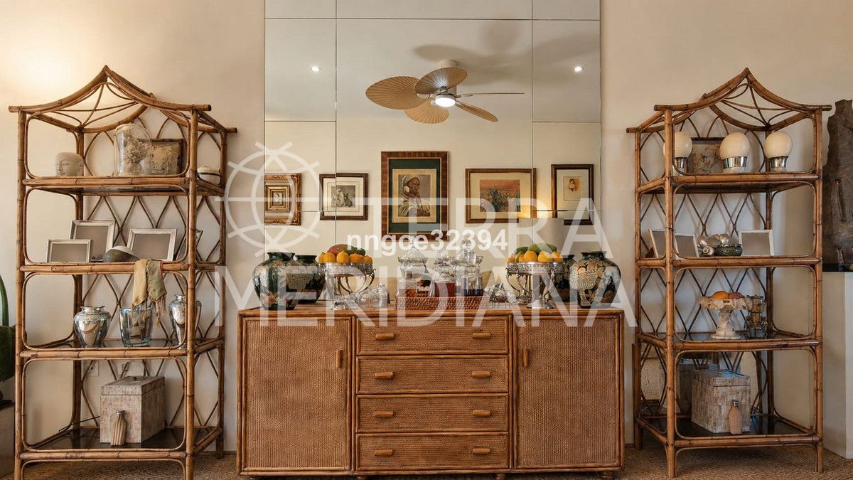 Apartment in Marbella Golden Mile, Marbella