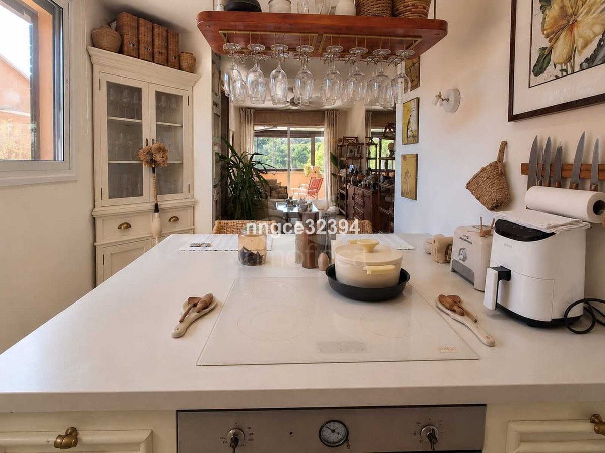 Apartment in Marbella Golden Mile, Marbella