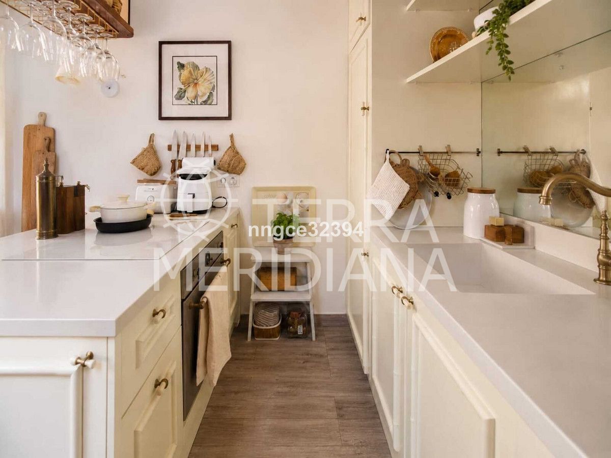 Apartment in Marbella Golden Mile, Marbella