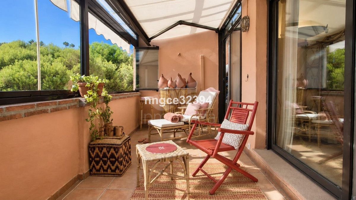Apartment in Marbella Golden Mile, Marbella