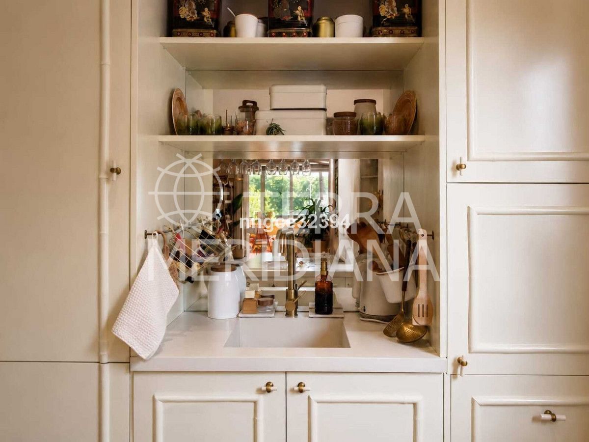 Apartment in Marbella Golden Mile, Marbella