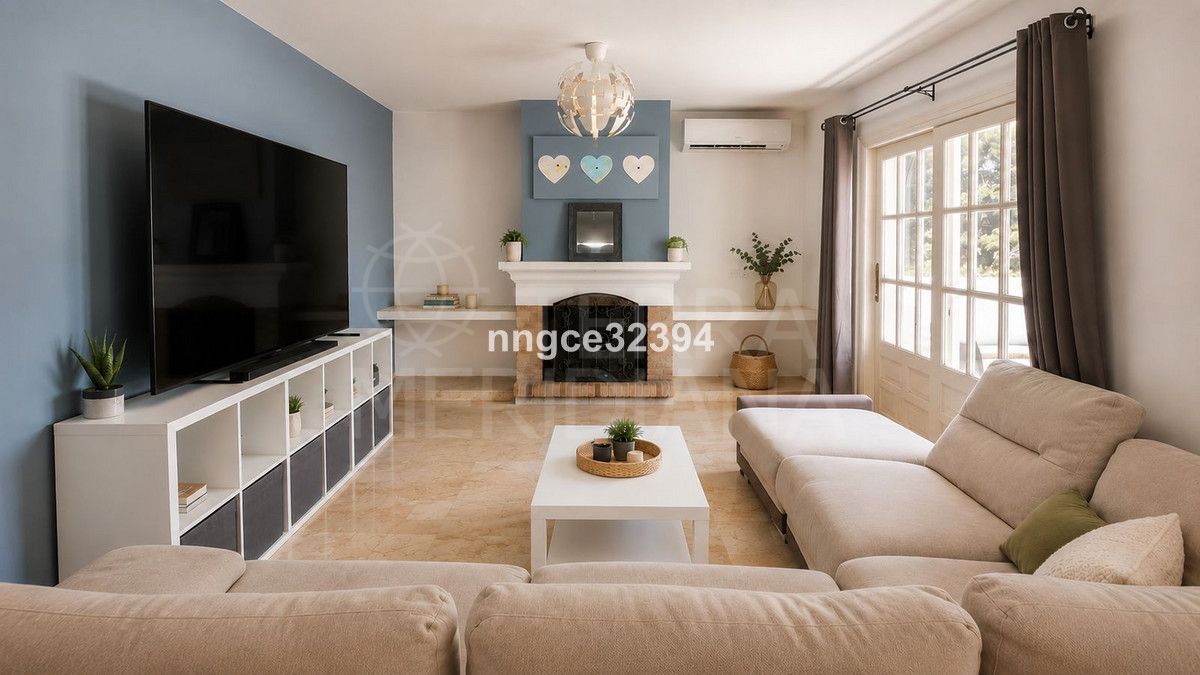Penthouse in New Golden Mile, Estepona