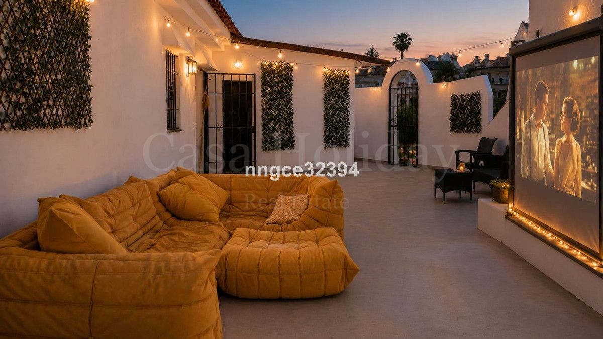Penthouse in New Golden Mile, Estepona