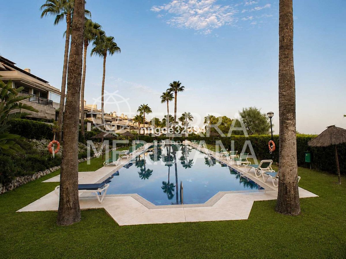 Apartment in Sierra Blanca, Marbella