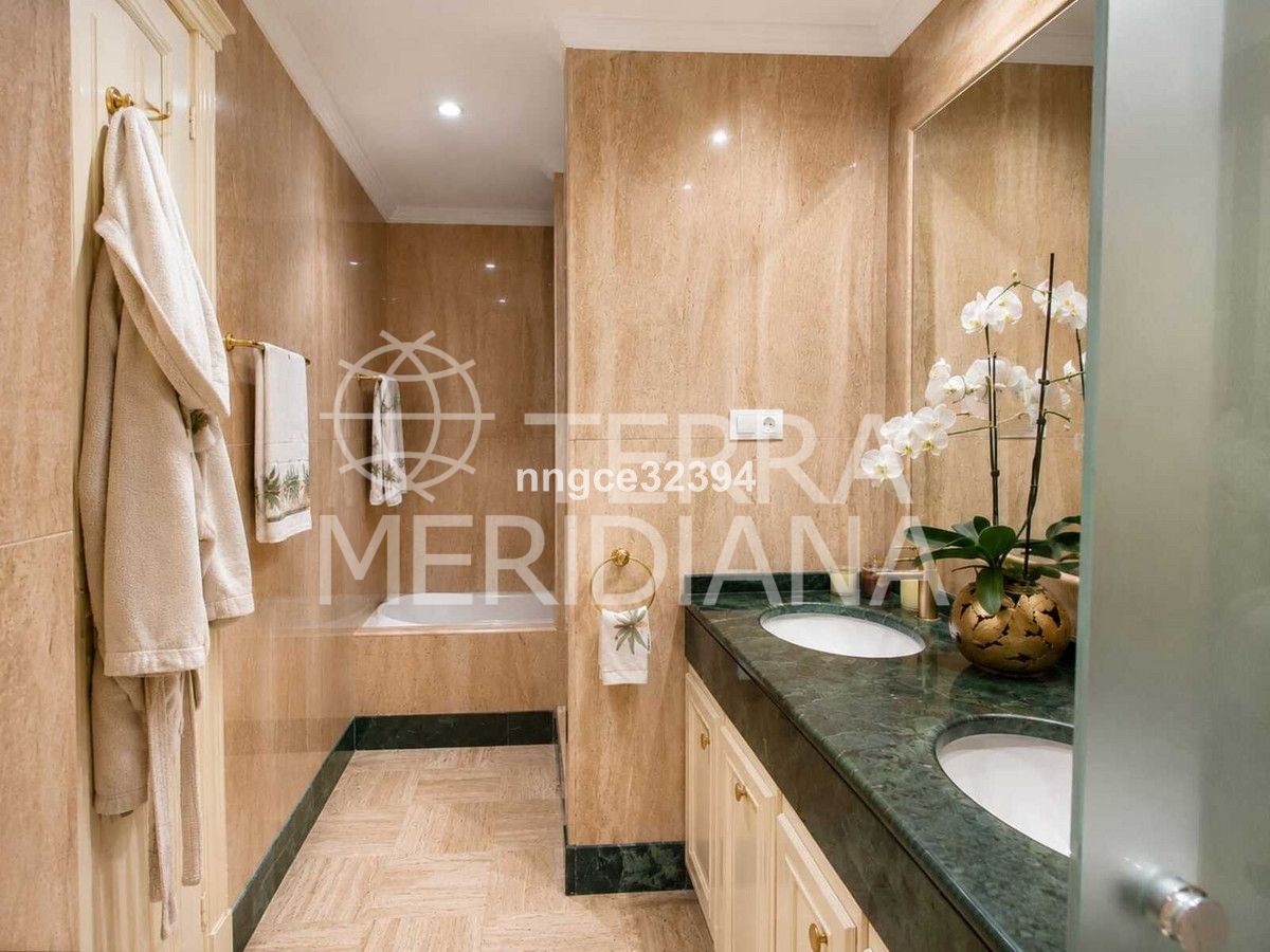 Apartment in Sierra Blanca, Marbella