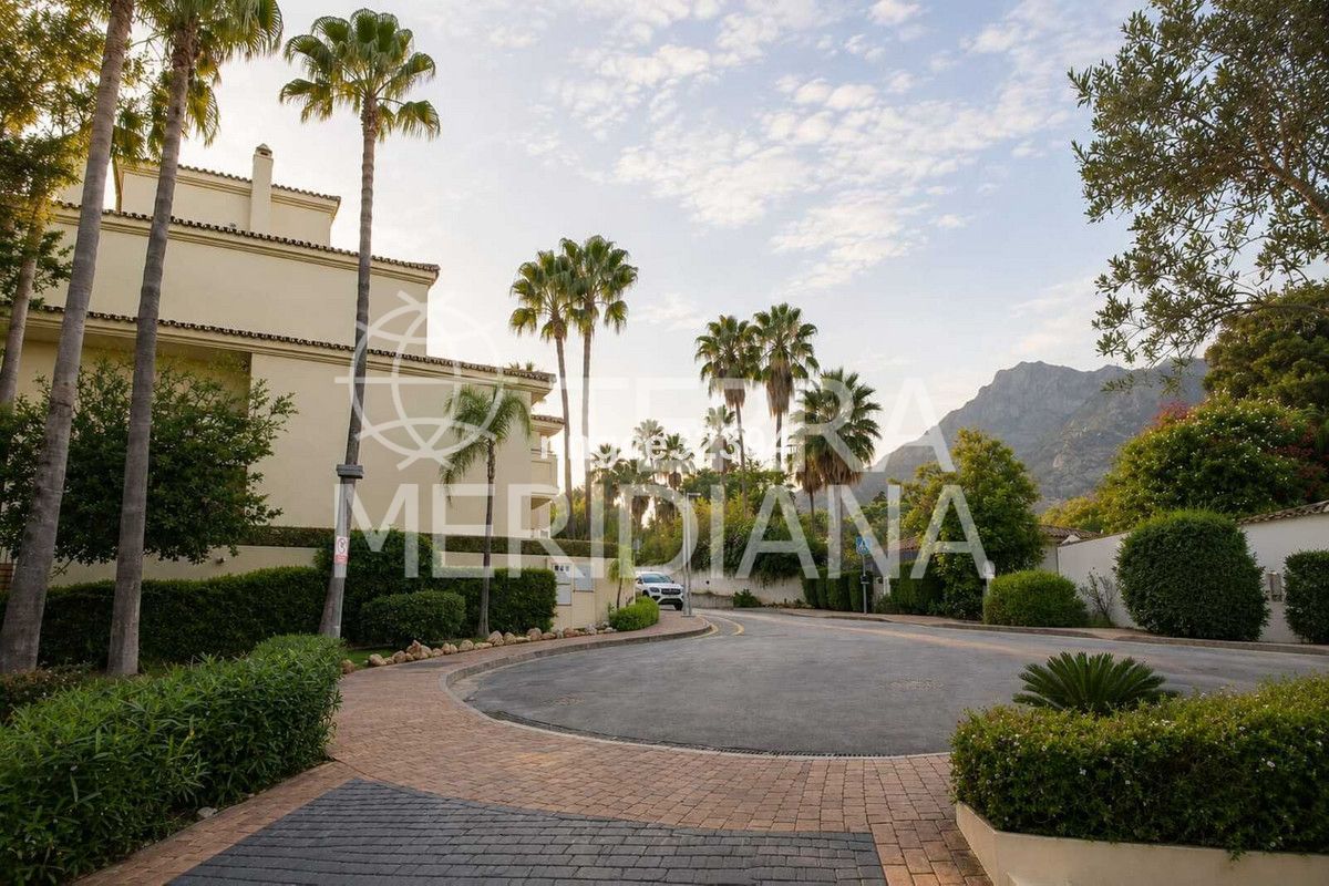 Apartment in Sierra Blanca, Marbella