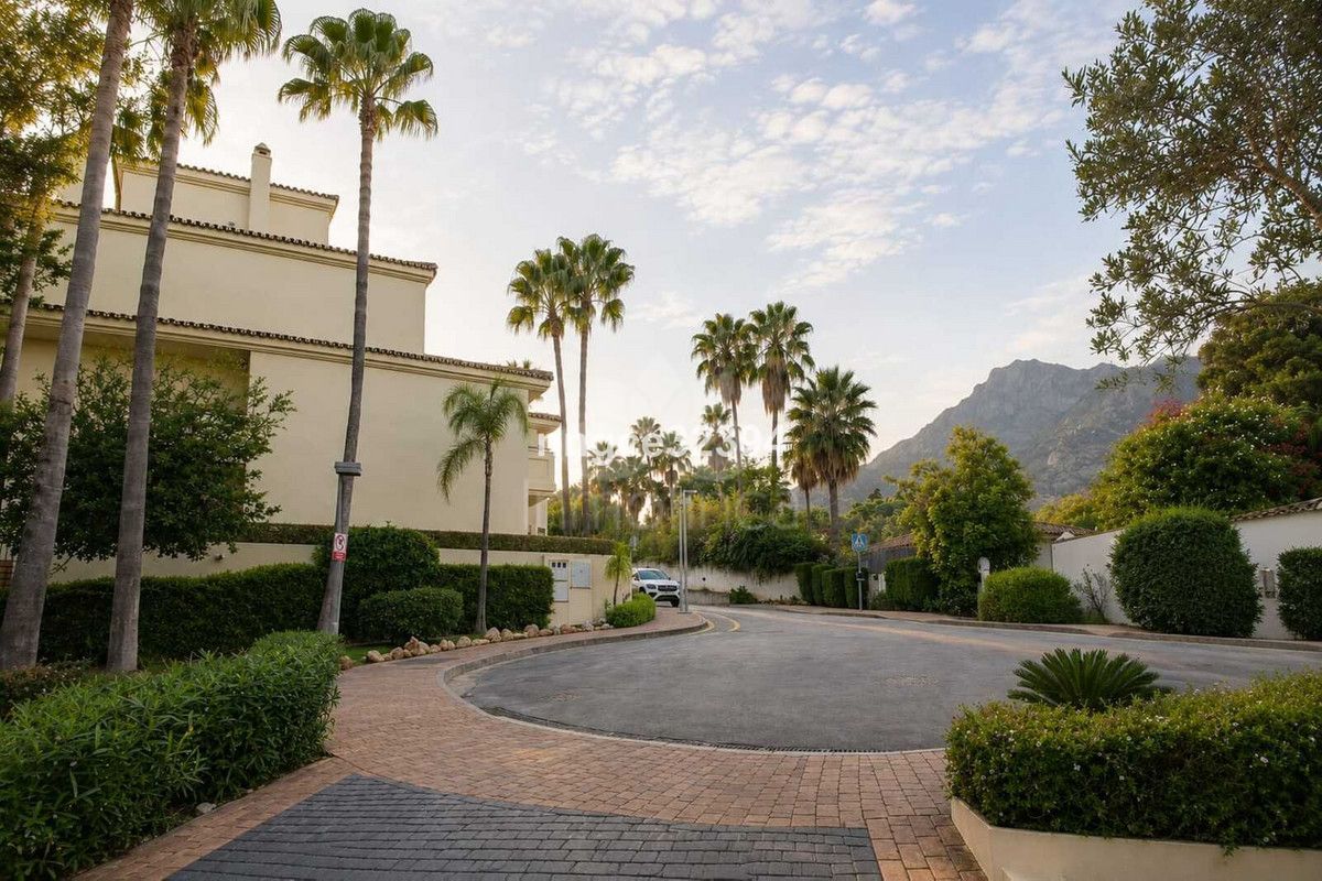 Apartment in Sierra Blanca, Marbella