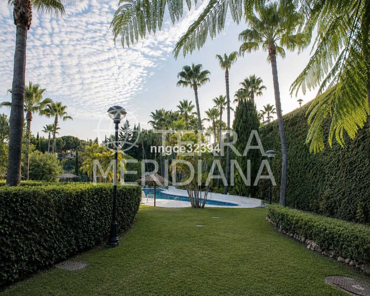 Apartment in Sierra Blanca, Marbella
