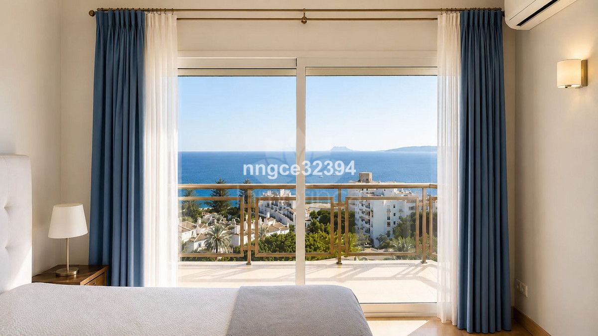 Penthouse in Estepona