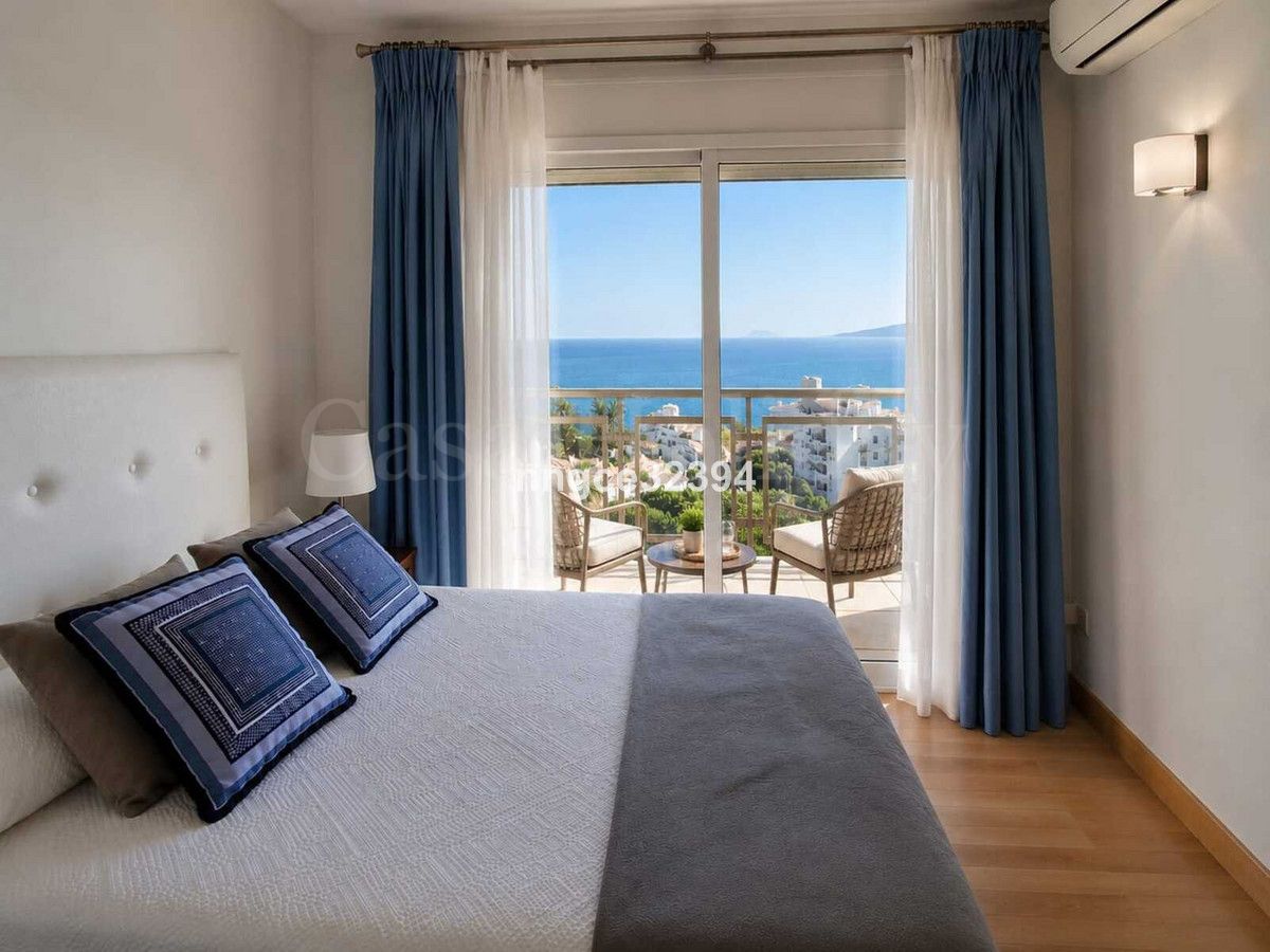 Penthouse in Estepona