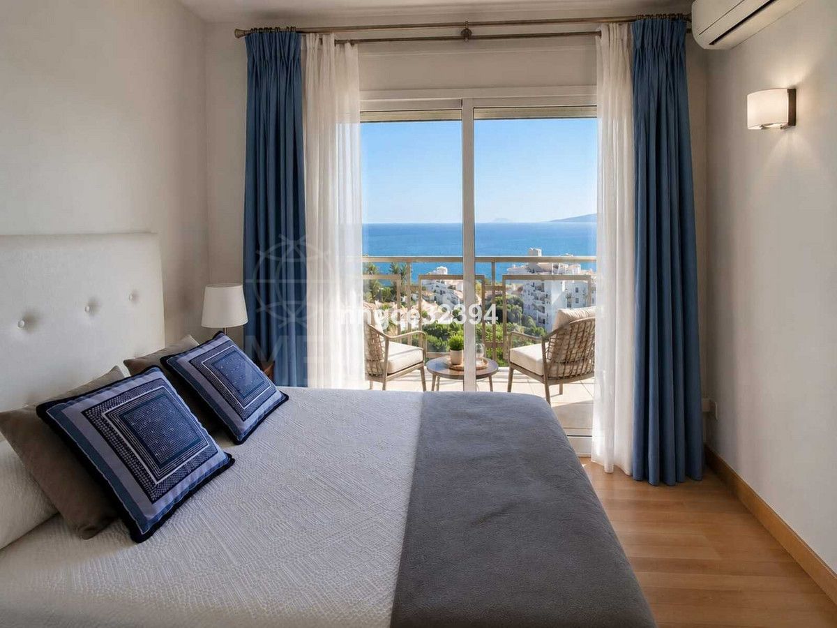Penthouse in Estepona