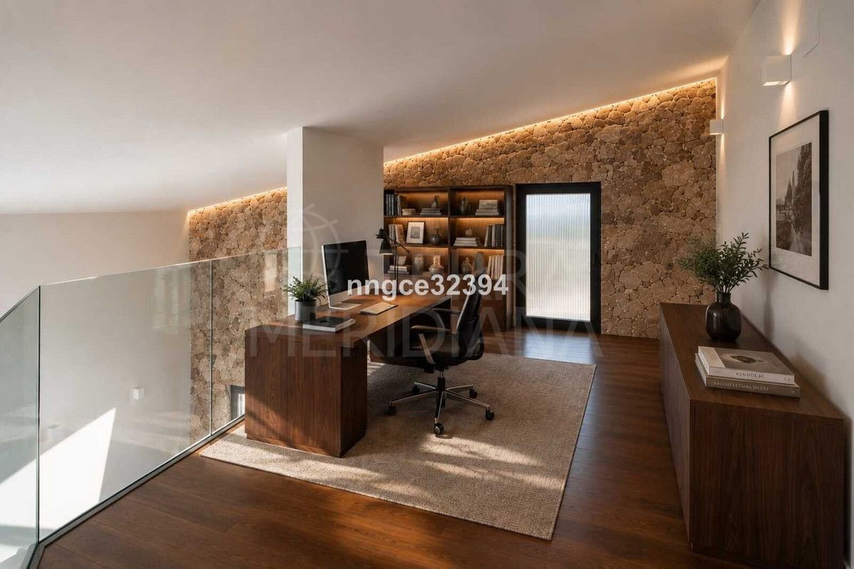 Villa in New Golden Mile, Estepona