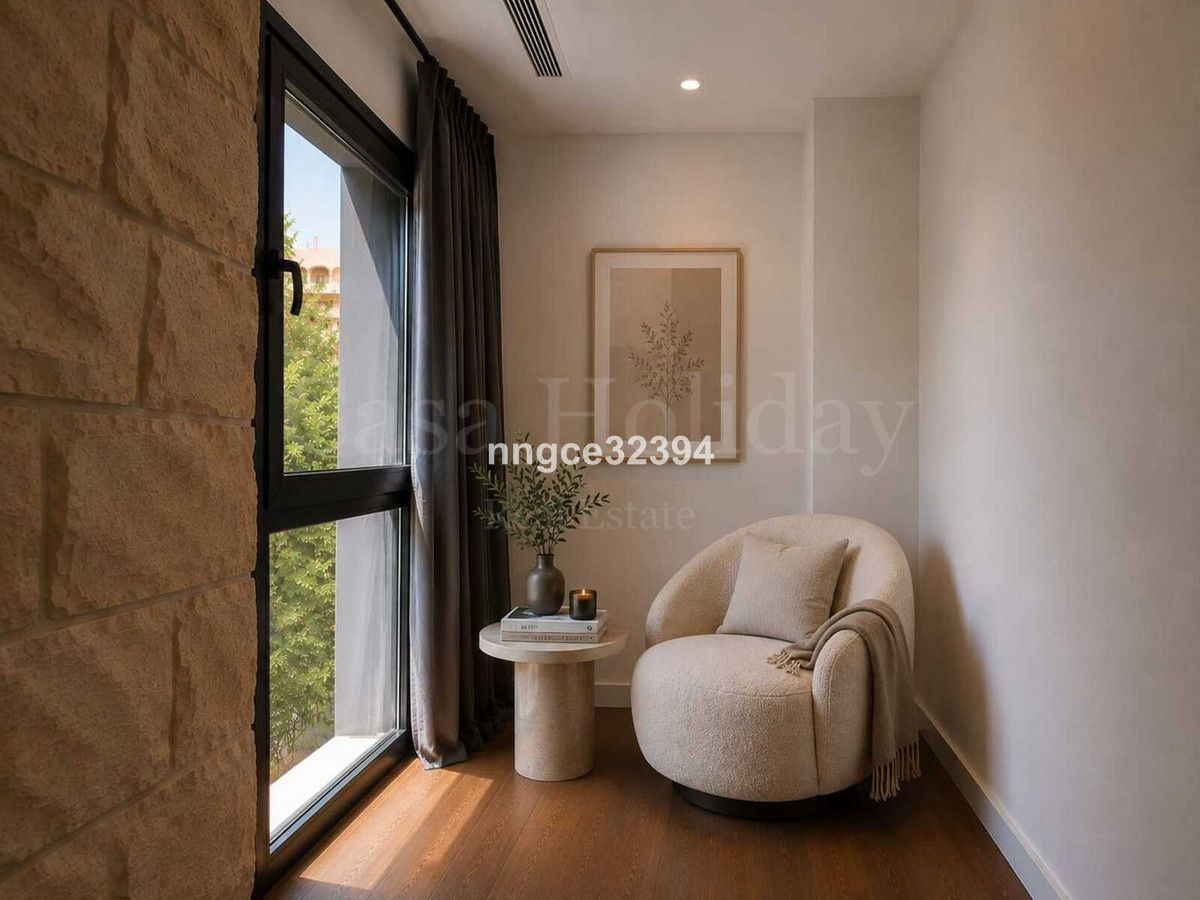 Villa in New Golden Mile, Estepona