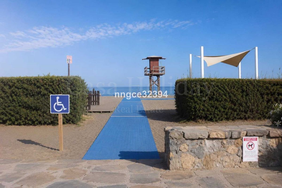 Town House in Casares Playa, Casares