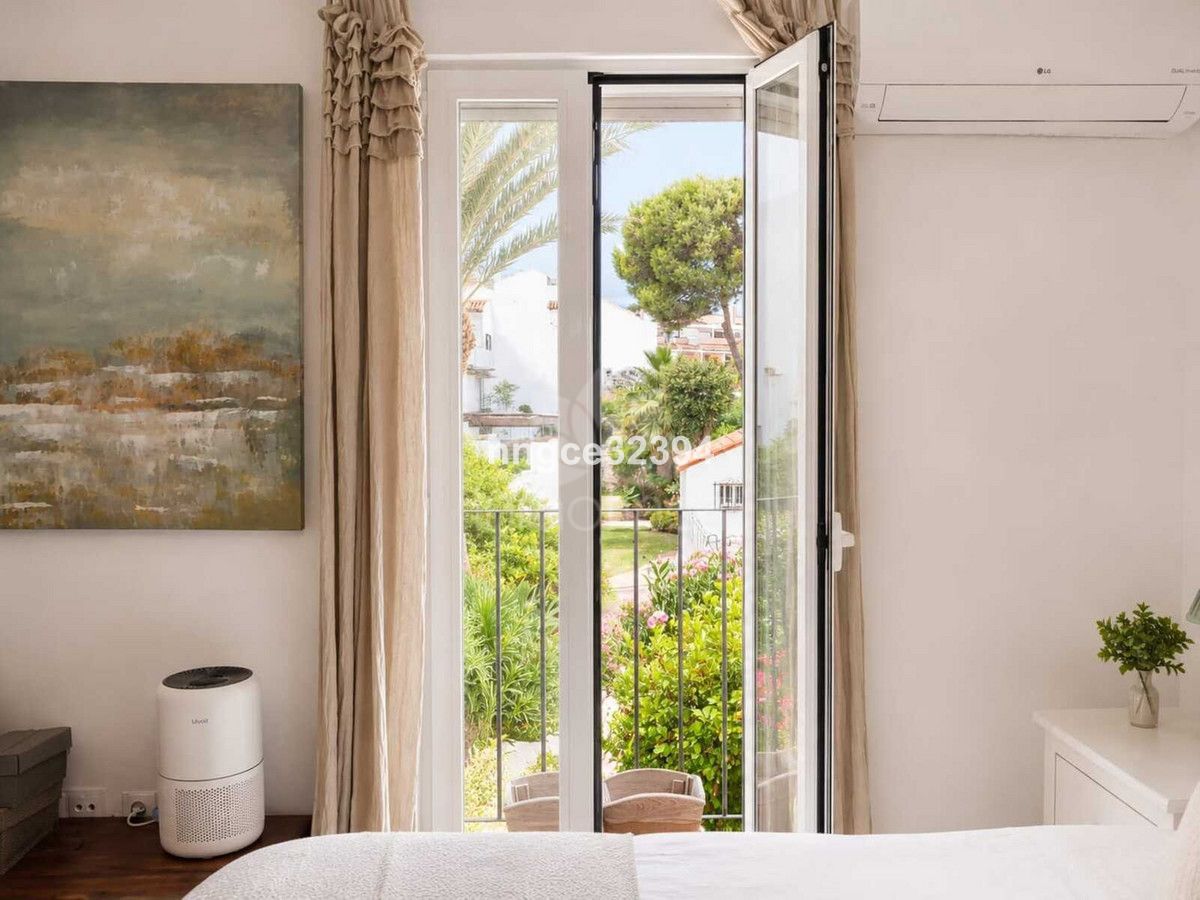Town House in Casares Playa, Casares