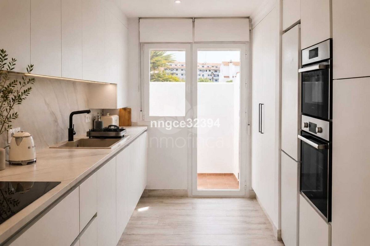 Town House in Casares Playa, Casares