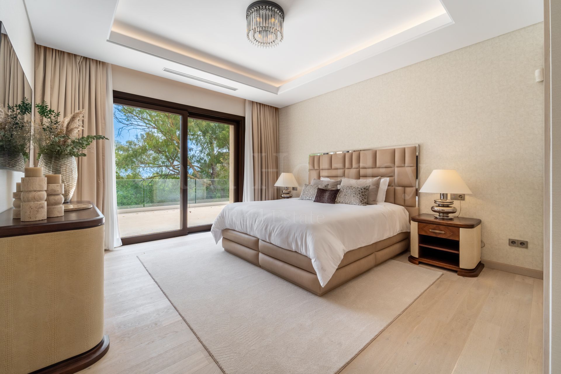 Villa en Nueva Andalucia, Marbella