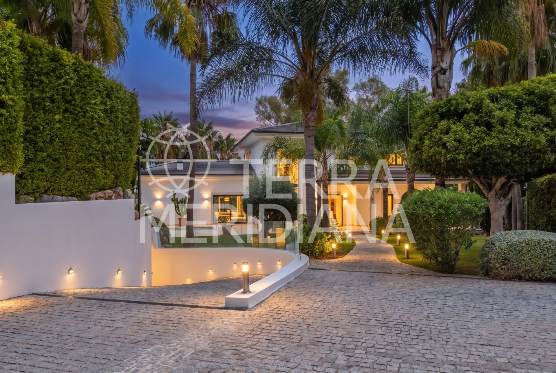 Villa in Nueva Andalucia, Marbella