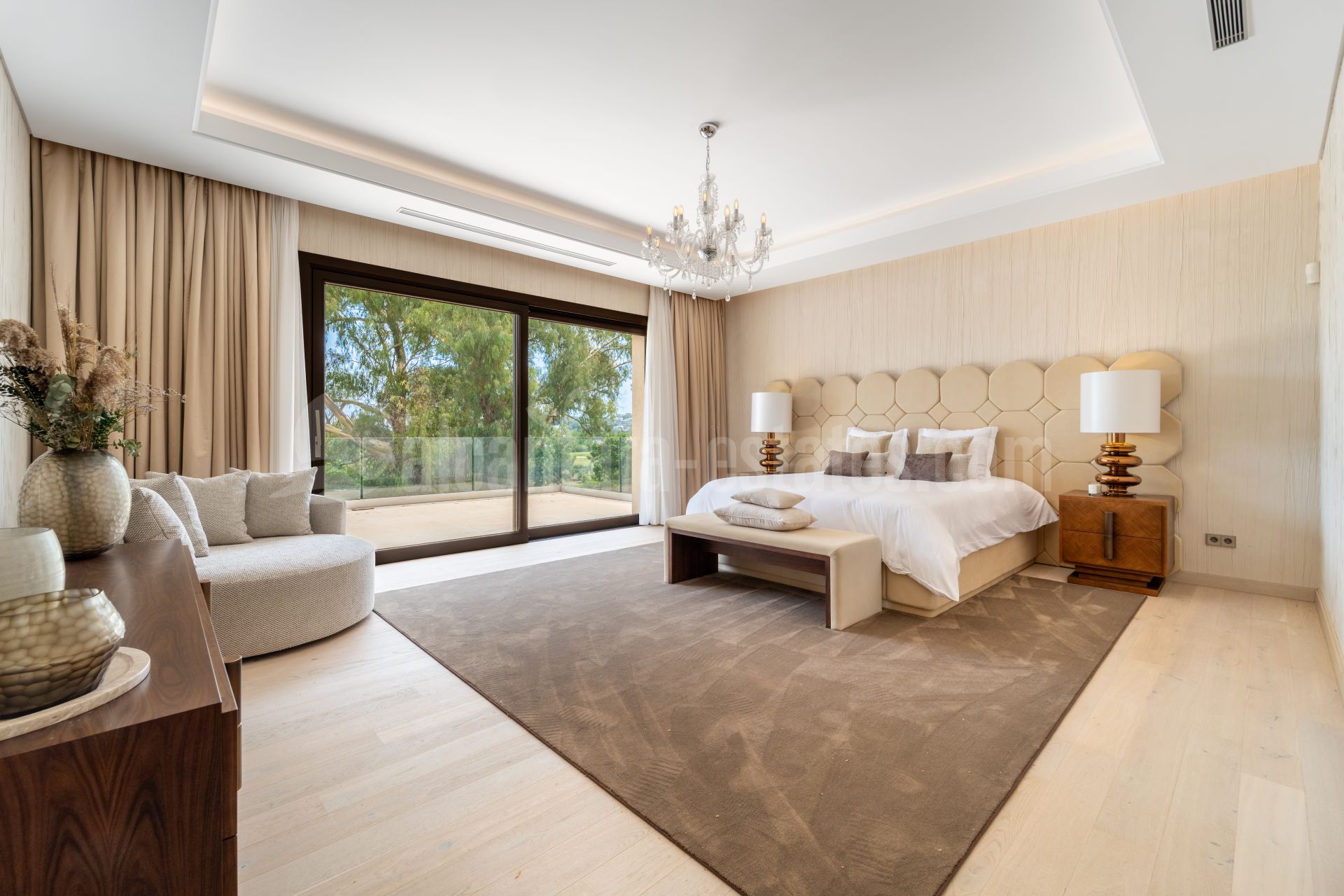 Villa in Nueva Andalucia, Marbella
